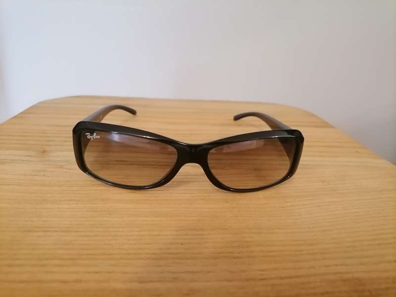 Ray Ban - Sunglasses - Black - AMAZING
