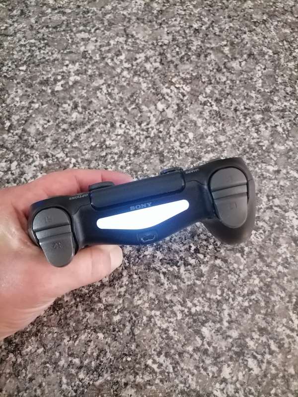 PS4 CONTROLLER EXCELLENT WORKING CONDITION - SAME DAY SHIPPING