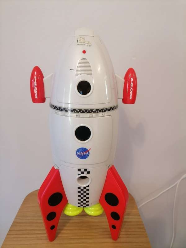 REAL TOY NASA STARCHASER SHUTTLE AERO-127 17` ROCKET FIGURES SHIP WITH FIGURES - COMPLETE