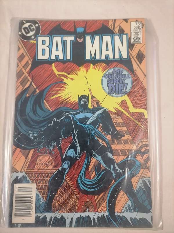 *R300* Batman #390 AND ONE SHALL SURLEY DIE! - 1985 DC Comics Comic BOOK COMES WITH PLASTIC SLEEVE