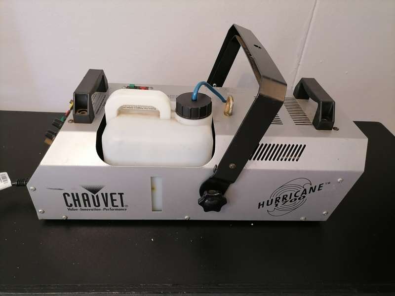 Professional Smoke, Fogger Machine 1700W Heavy Duty, Compact & High Capacity. POWER`S ON