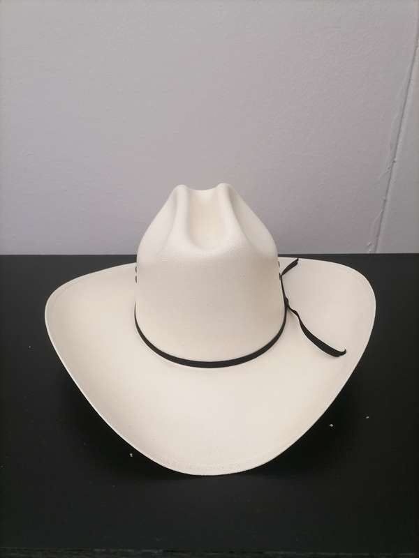 **R1700** Natural Straw Western Cattleman Hat - LIKE NEW