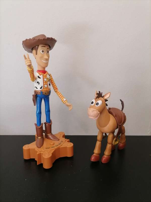 Toy Story Talking Woody Thinkway Toys Disney Pixar Push button Woody 100% WORKING & Bullseye Horse