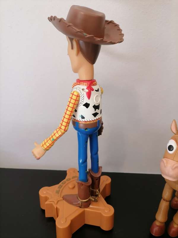 Toy Story Talking Woody Thinkway Toys Disney Pixar Push button Woody 100% WORKING & Bullseye Horse