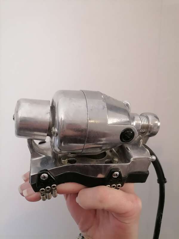 1960`s - THRIVE PROFESSIONAL MASSAGER - MODEL 100 MADE IN JAPAN 100% WORKING