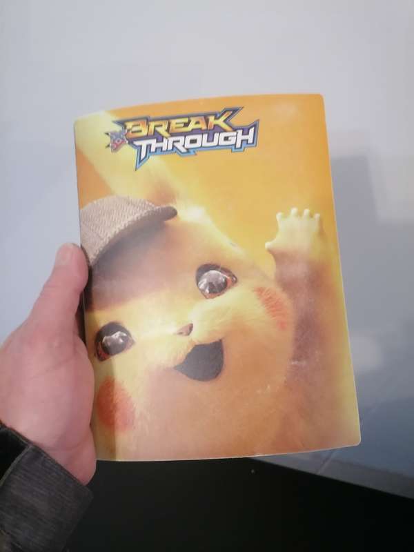 182 Pokémon Cards
