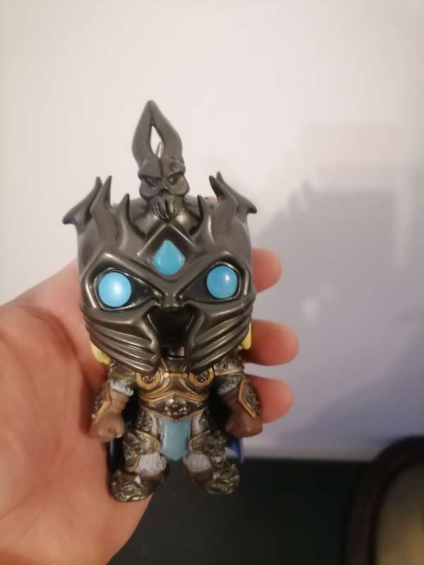 Funko Pop Arthas World of Warcraft No. 15 Vaulted Figure 100% ORIGINAL 100% COMPLETE