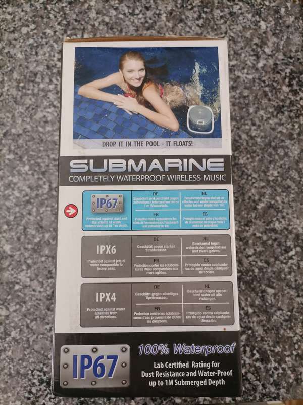 S Digital Submarine IPX67 Wireless Speaker and POWER BANK WATER PROOF BRAND NEW - RED