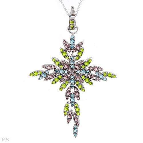 Wonderful Necklace With Genuine Crystals Made of 925 Sterling silver. Total item weight 16.0g Length