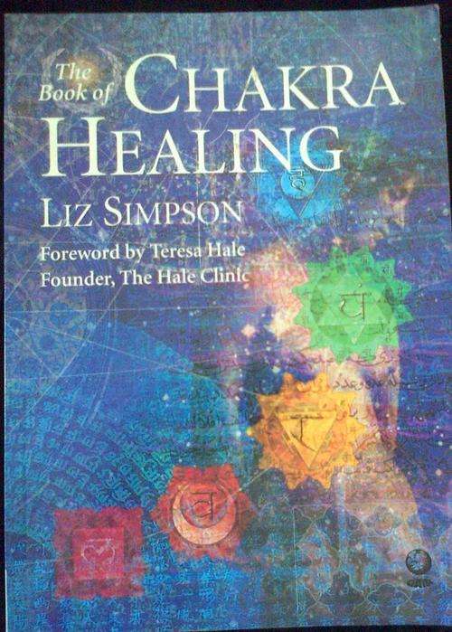 The Book of Chakra Healing - Liz Simpson - Paperback - 1999