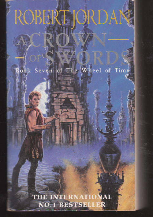A Crown of Swords - Robert Jordan - Paperback - 1997