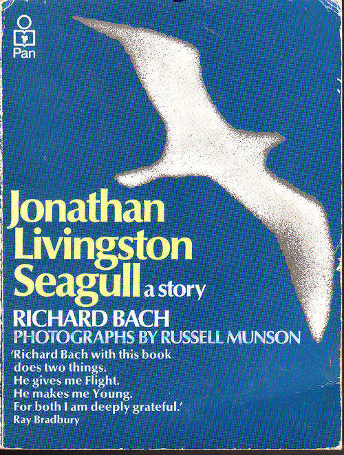 Jonathan Livingstone Seagull - Richard Bach - Paperback -1973