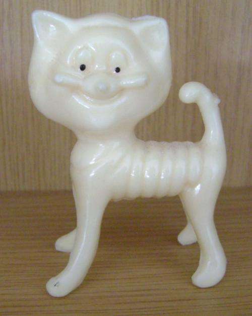 Plastic animal