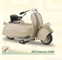VESPA MP5 PAPERINO (1945) by MAISTO, SCALE 1:18 NEW IN BOX