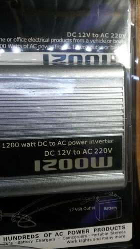 12V to AC 220V 1200w Portable Power Inverter