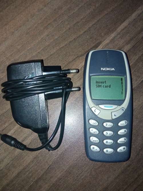 vintage nokia 3310