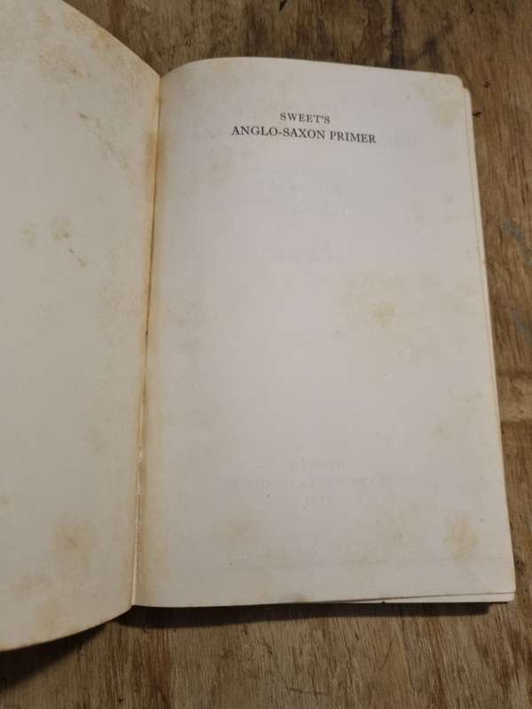 Sweet`s Anglo-Saxon Primer.