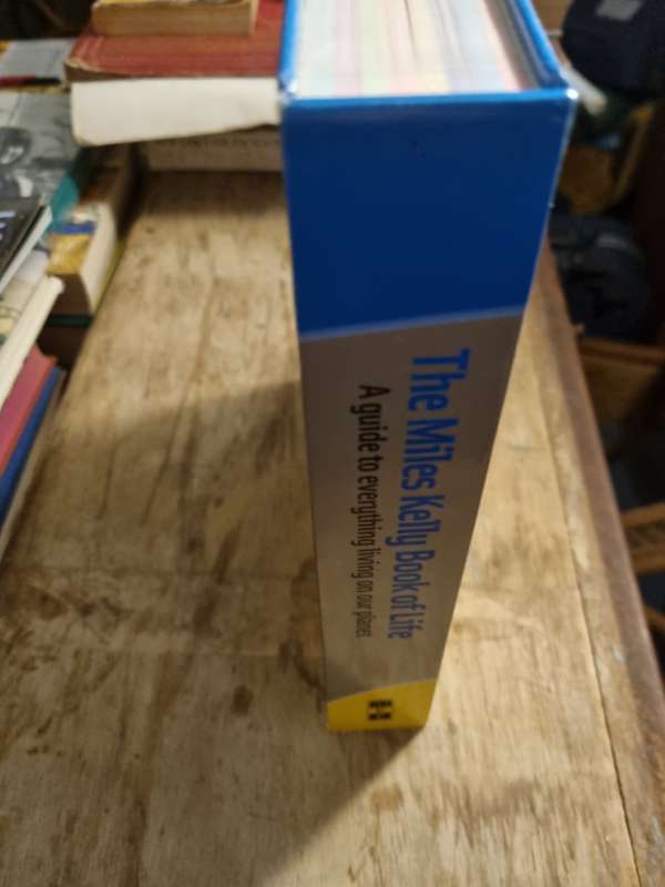 The Book of Life - Miles Kelly Guide to Everything. Large Hardcover.