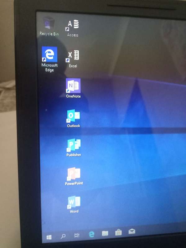Dell Inspiron 15 Intel Celeron 500gig HD 4gig Ram