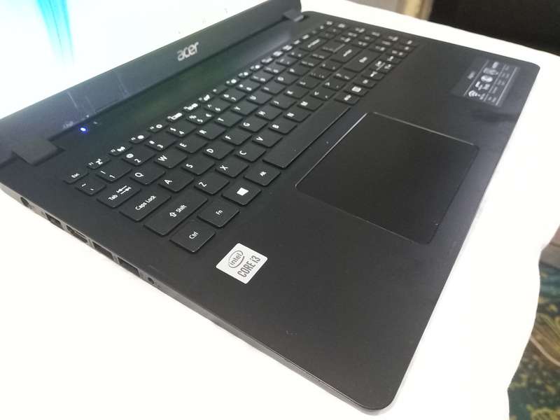 Acer Core i3-10th Gen 8gb Ram 512 Solid State Drive