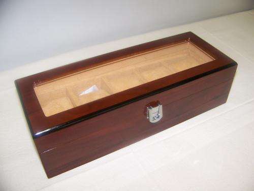 MAHOGANY DISPLAY CASE FOR WATCHES!! 5 slots KEEP YOUR WATCHES SAFE!!!