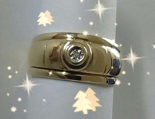 **9ct GOLD WEDDING TRIPSET WITH PURE NATURAL DIAMOND** - BUY SAFE [R24000]