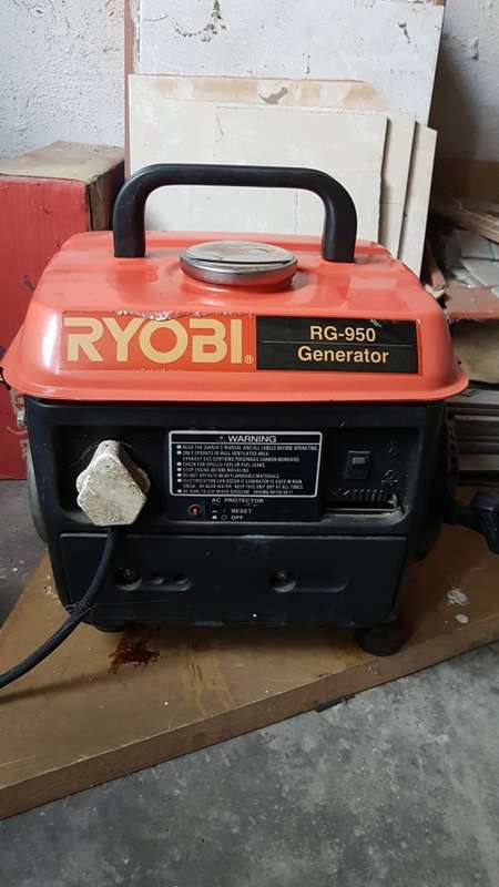 Ryobi 650 watt petrol generator