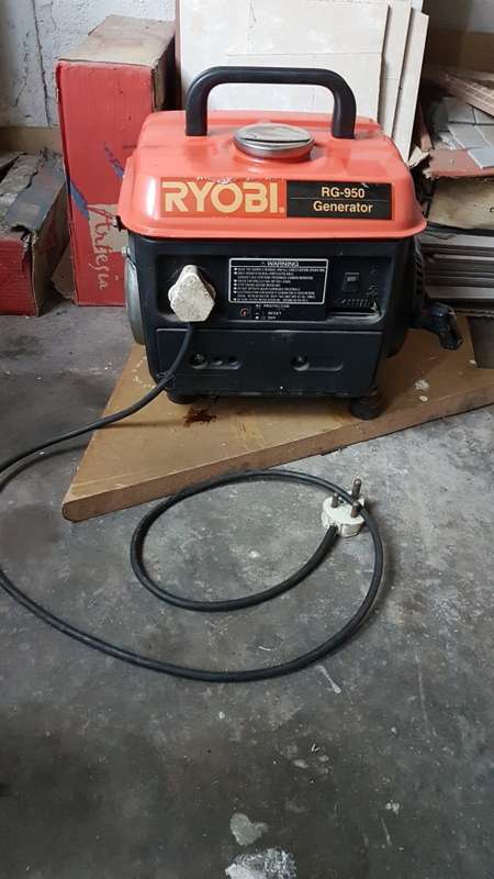 Ryobi 650 watt petrol generator