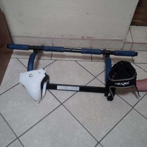 Pull up exercise bar and other sport accessories