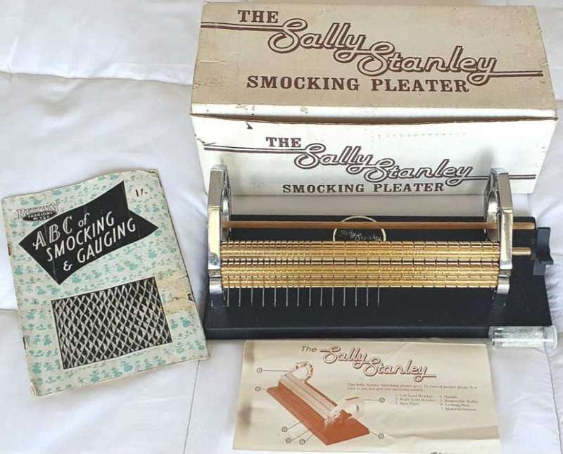 Sally Stanley Smocking Pleater