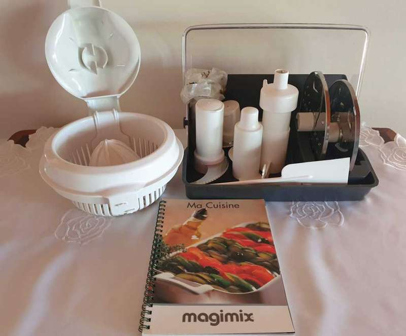 Magimix Cuisine System 5200XL Food Processor  - like New