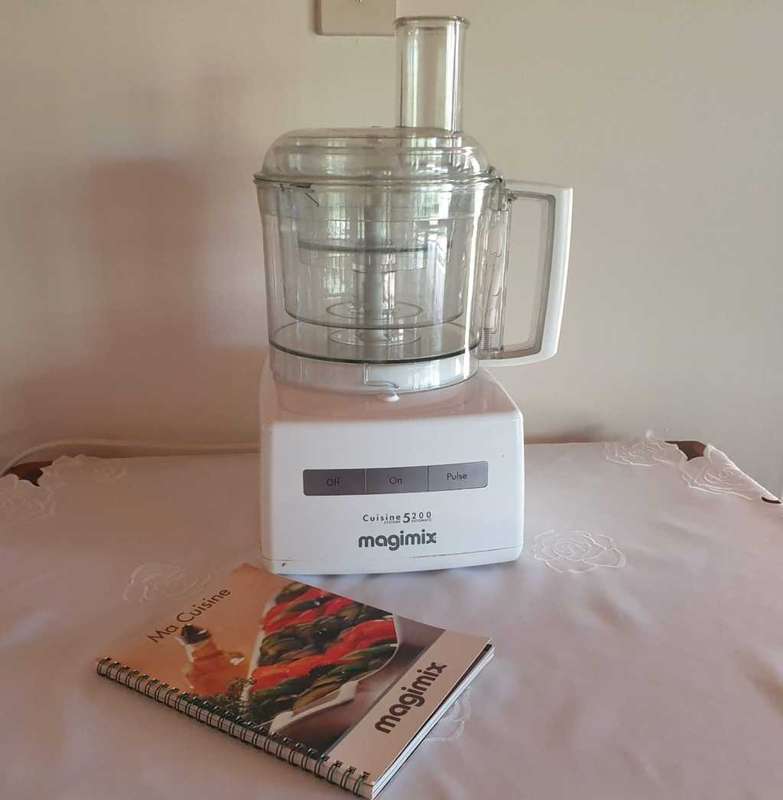 Magimix Cuisine System 5200XL Food Processor  - like New