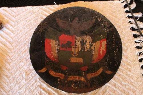 EENDRACHT MAAKT MACHT PAINTED ON METAL