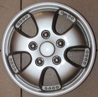 Generic hubcap