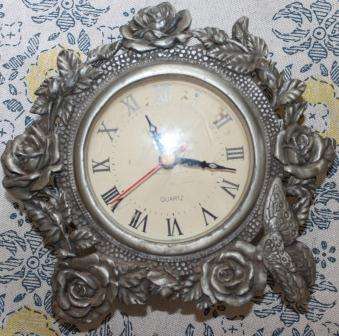 Small (12cm) pewter battery operated clock