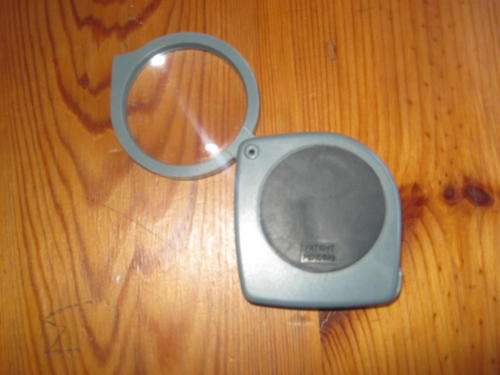 small fold out magnifying glass