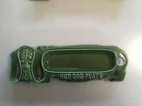 Awesome trio of retro hotdog plates - 1 bid takes all