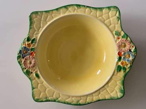 Beautiful Crown Devon yellow `garden path` dessert bowl - repaired