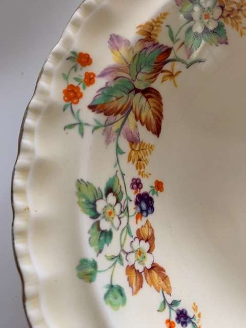 Grindley set of 6 dessert bowls with flower motif - one has been repaired