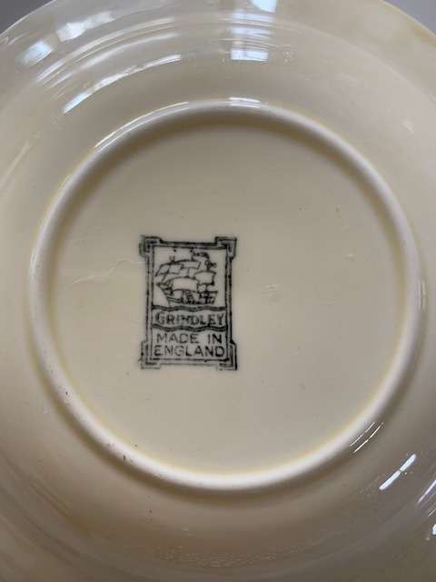 Grindley set of 6 dessert bowls with flower motif - one has been repaired