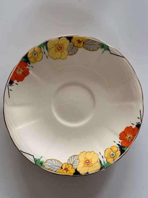 Beautiful Alfred Meakin demitasse set with milk jug