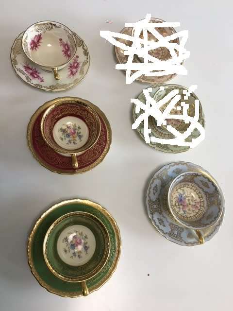 Beautiful set of 4 Bavaria Thomas Ivory demitasse cups and saucers - each one unique