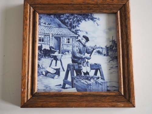 Royal MOSA Holland framed tile - shoe maker scene
