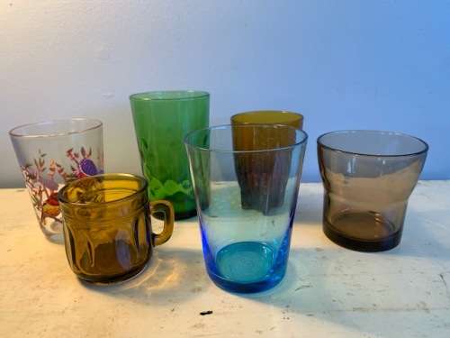 Collection of 6 beautiful coloured drinking glasses
