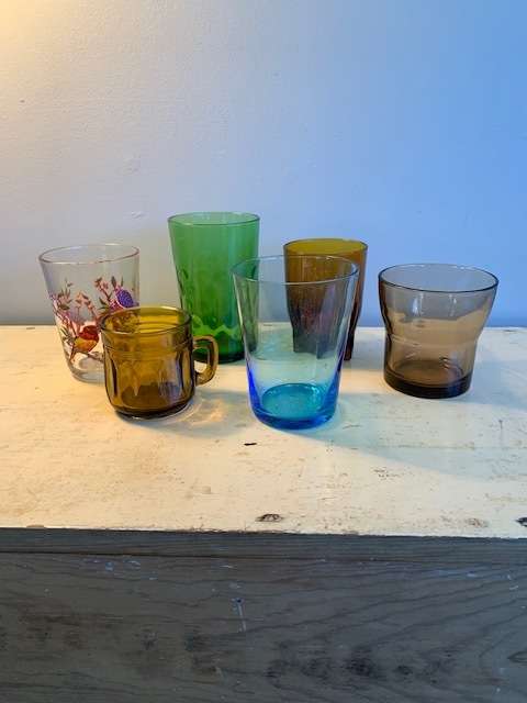 Collection of 6 beautiful coloured drinking glasses