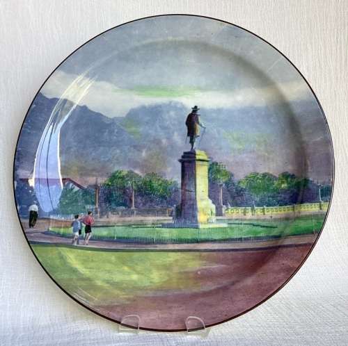 ROYAL DOULTON SOUTH AFRICAN SERIES PLATE - Van Riebeeck statue