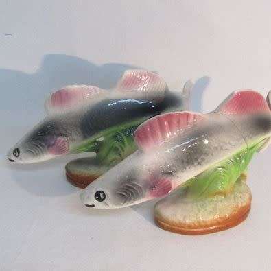 #3 Pair of ceramic fish (long), one repaired
