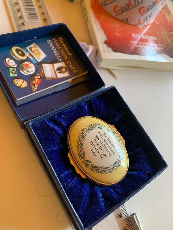 #46 Halcyon Days trinket box