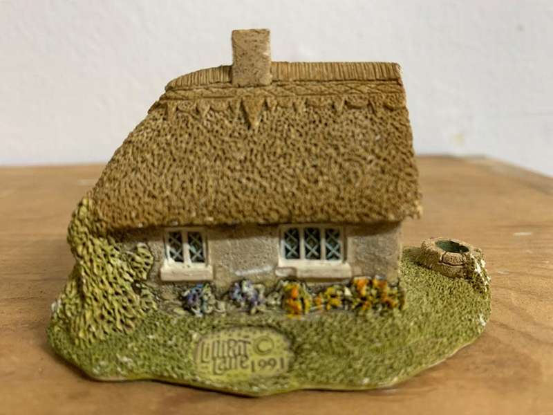 #57 Lilliput Lane - Daisy Cottage