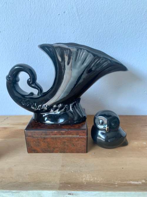Large Collectable Lucia Ware Cornucopia Vase In Perfect Condition - Pudo Is R50